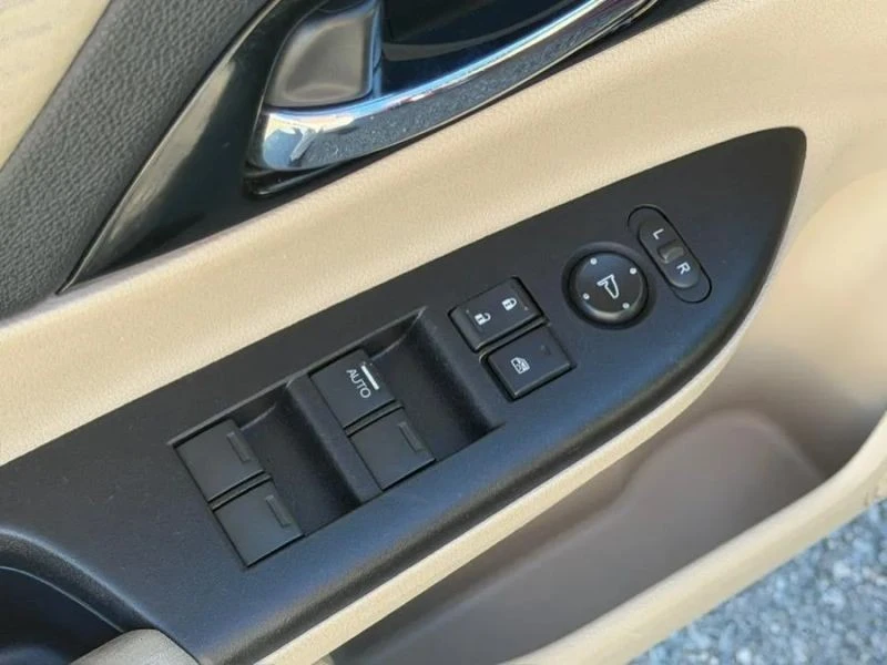 2016 Honda Accord 9th Gen - Image 10 of 12