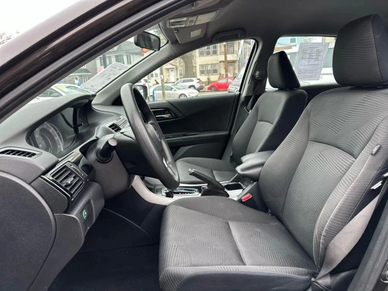 2016 Honda Accord 9th Gen - Image 10 of 12