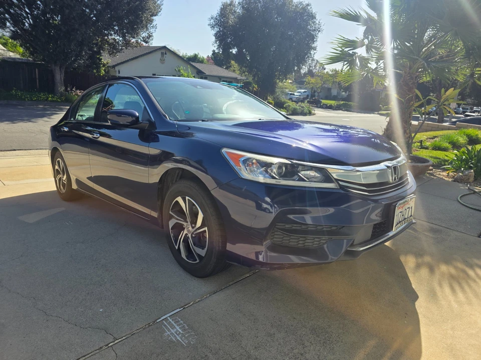 2016 Honda Accord 9th Gen - Image 6 of 21