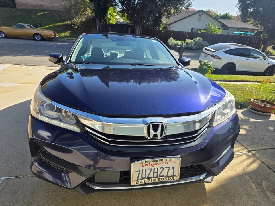 2016 Honda Accord 9th Gen - Image 7 of 21