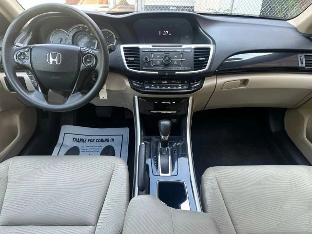 2016 Honda Accord 9th Gen - Image 12 of 19