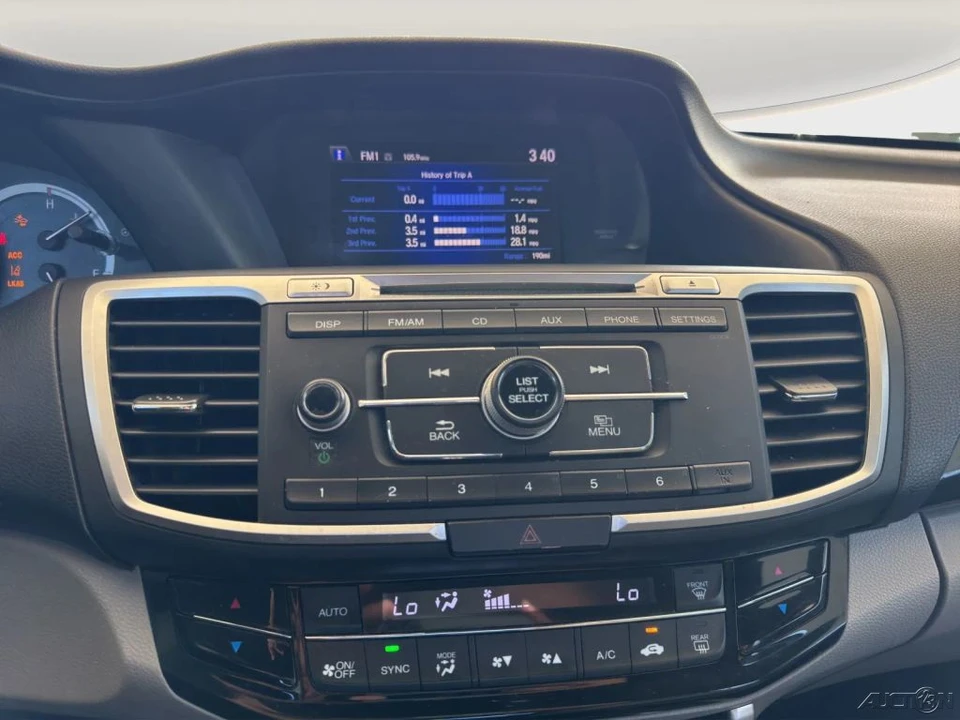2016 Honda Accord 9th Gen - Image 17 of 21