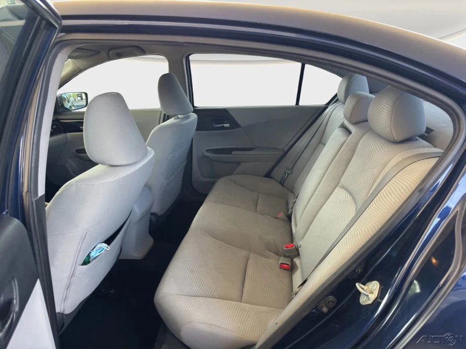 2016 Honda Accord 9th Gen - Image 14 of 21