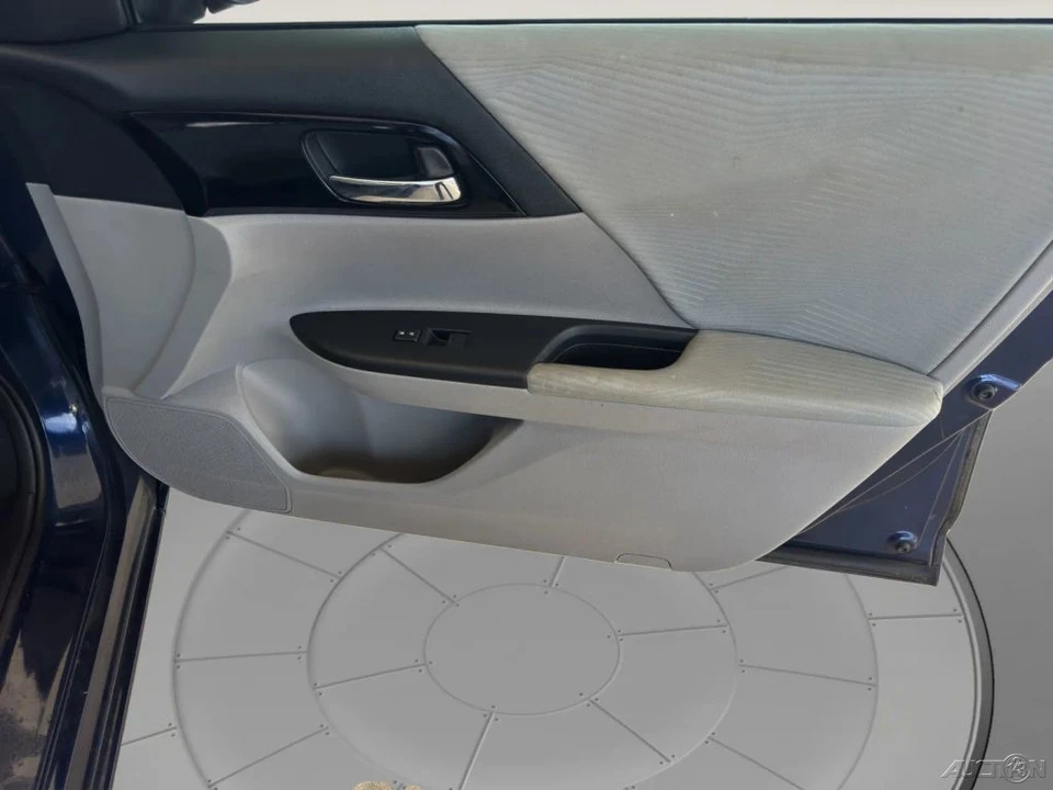 2016 Honda Accord 9th Gen - Image 18 of 21