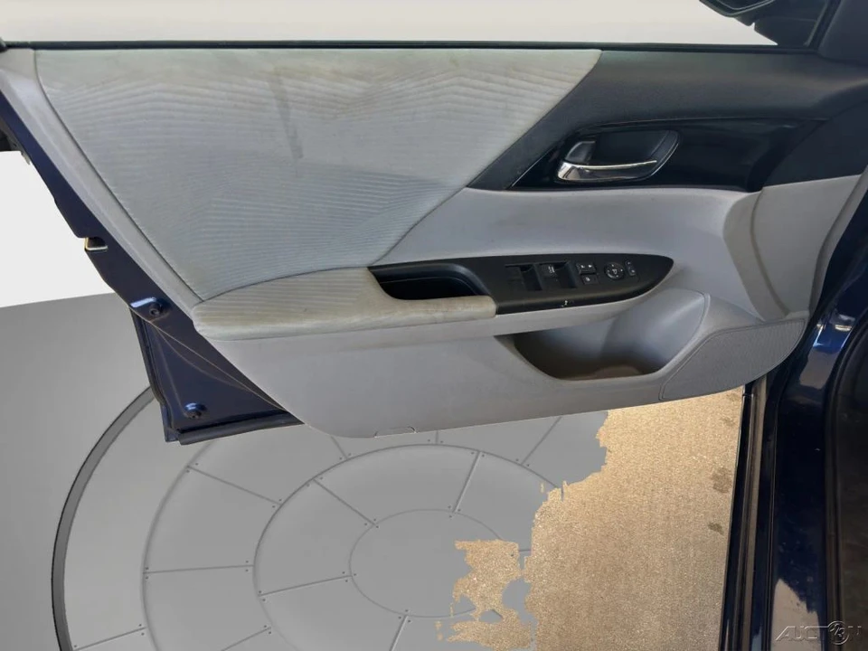 2016 Honda Accord 9th Gen - Image 13 of 21