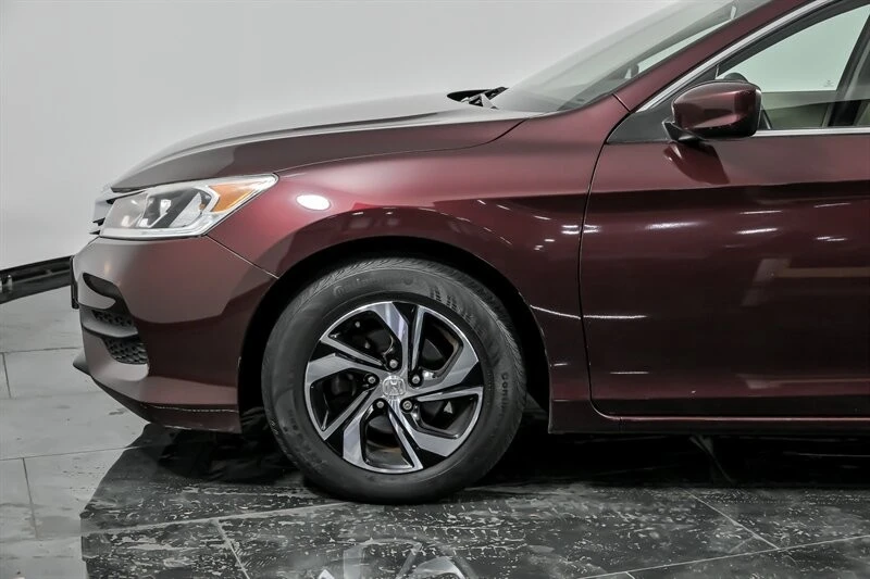 2016 Honda Accord 9th Gen - Image 6 of 21