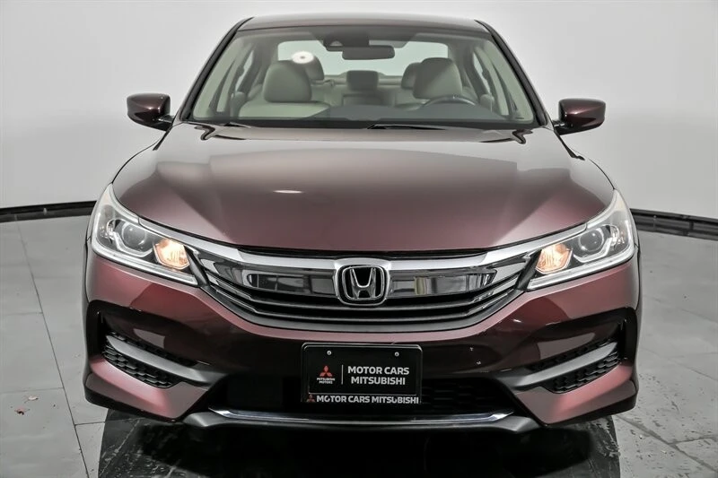 2016 Honda Accord 9th Gen - Image 4 of 21