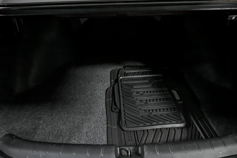 2016 Honda Accord 9th Gen - Image 15 of 21