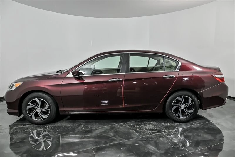 2016 Honda Accord 9th Gen - Image 7 of 21