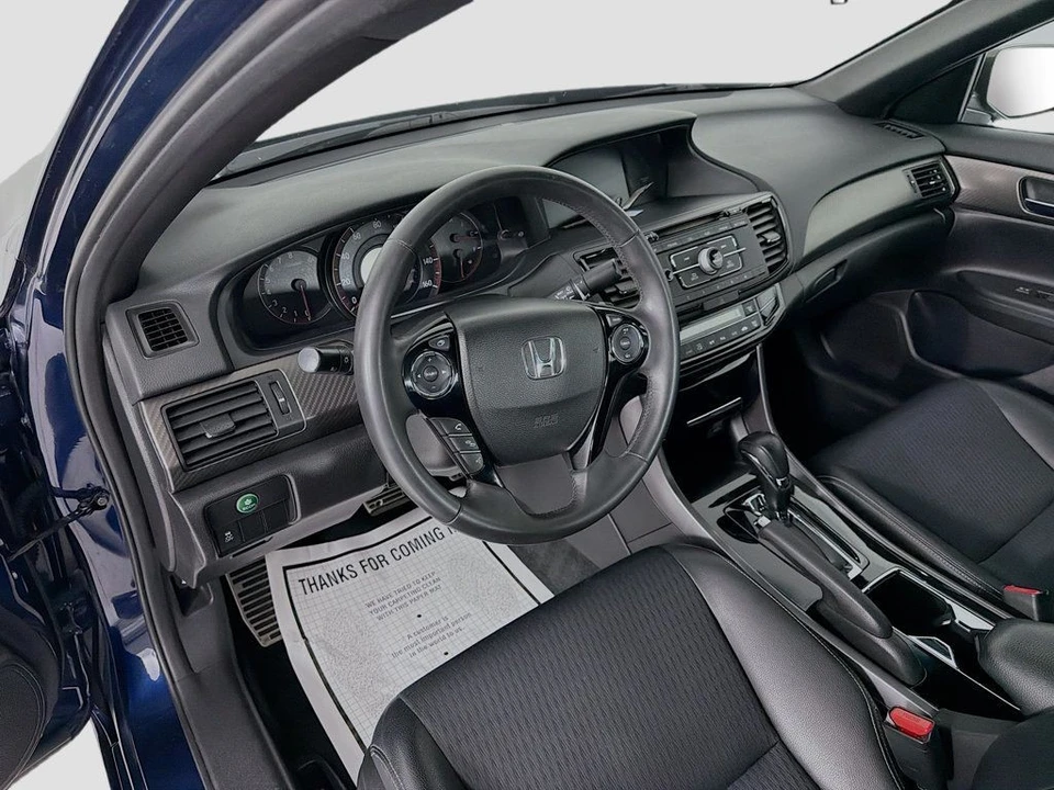 2016 Honda Accord 9th Gen - Image 9 of 12