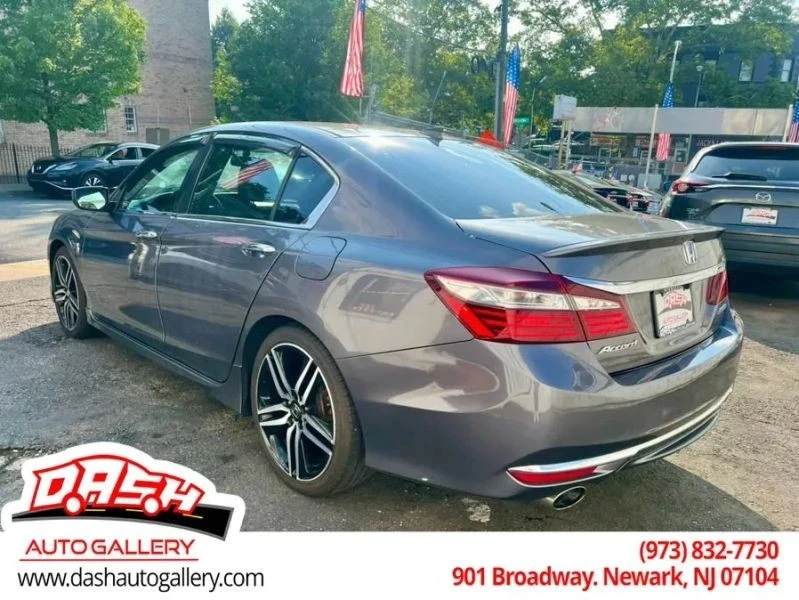 2016 Honda Accord 9th Gen - Image 7 of 12