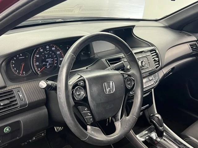 2016 Honda Accord 9th Gen - Image 8 of 11