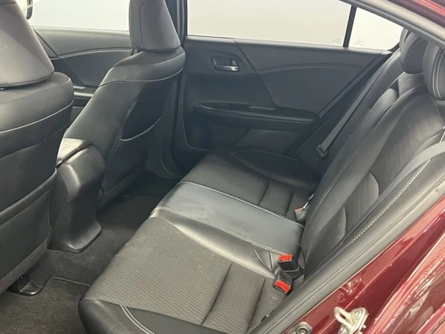 2016 Honda Accord 9th Gen - Image 10 of 11