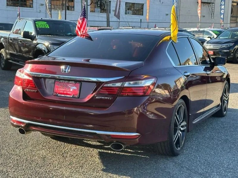 2016 Honda Accord 9th Gen - Image 4 of 12