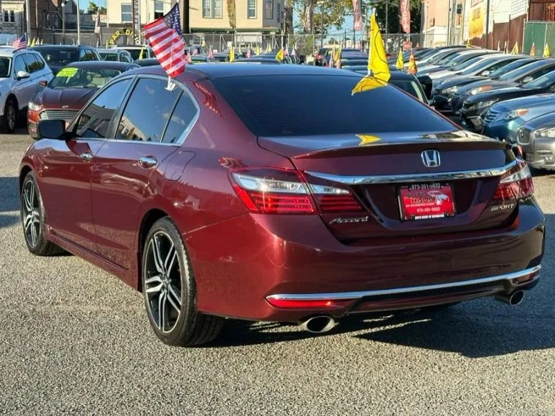 2016 Honda Accord 9th Gen - Image 6 of 12