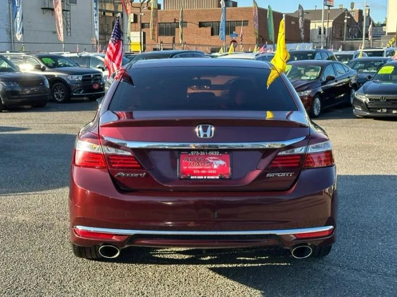 2016 Honda Accord 9th Gen - Image 5 of 12