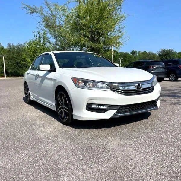 2016 Honda Accord 9th Gen - Image 10 of 12