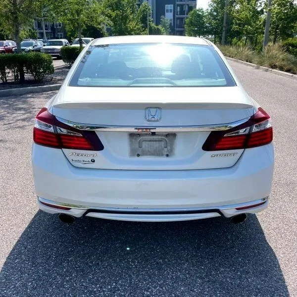 2016 Honda Accord 9th Gen - Image 6 of 12