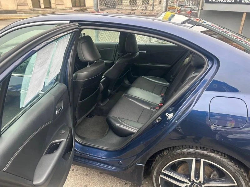 2016 Honda Accord 9th Gen - Image 10 of 12