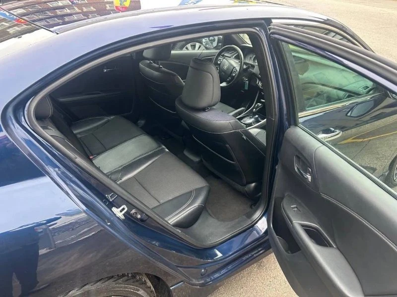 2016 Honda Accord 9th Gen - Image 11 of 12