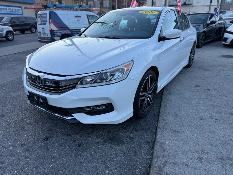2016 Honda Accord 9th Gen - Image 2 of 10
