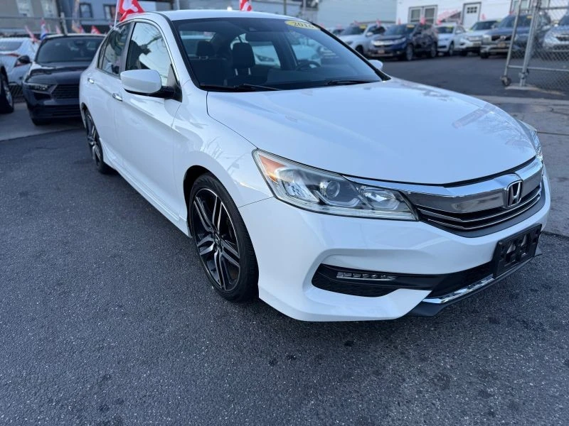 2016 Honda Accord 9th Gen - Image 3 of 10