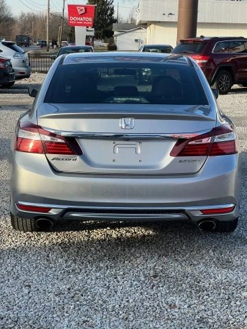 2016 Honda Accord 9th Gen - Image 8 of 19