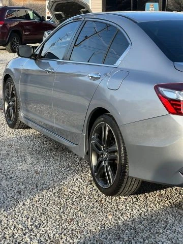 2016 Honda Accord 9th Gen - Image 7 of 19