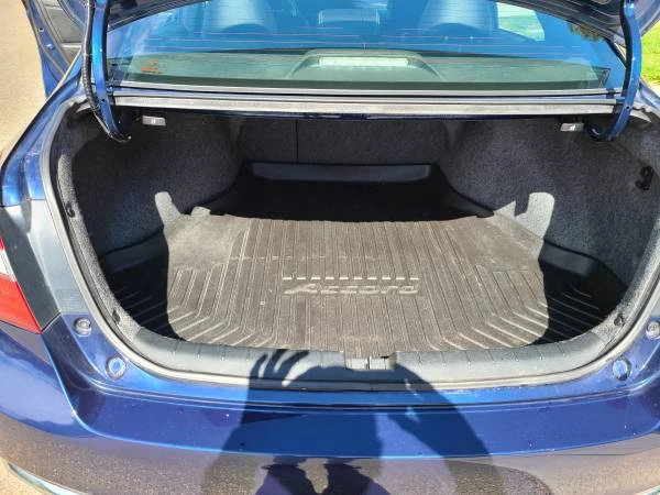 2016 Honda Accord 9th Gen - Image 10 of 10