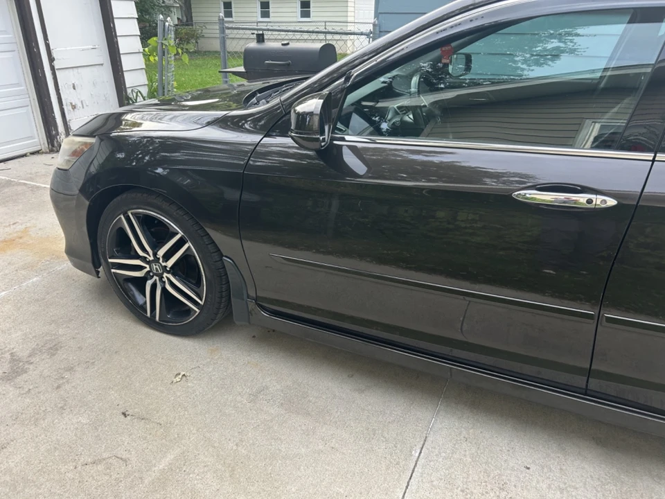 2016 Honda Accord 9th Gen - Image 5 of 14