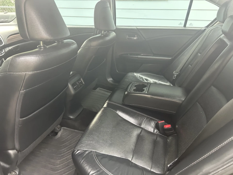 2016 Honda Accord 9th Gen - Image 13 of 14