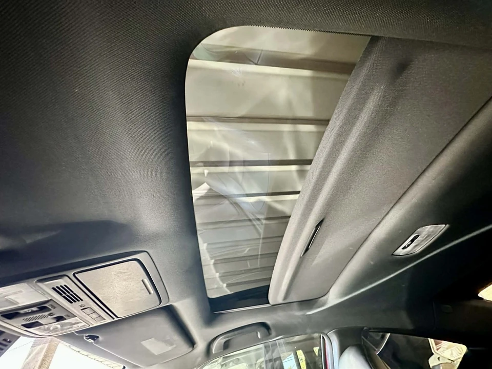 2016 Honda Accord 9th Gen - Image 14 of 16