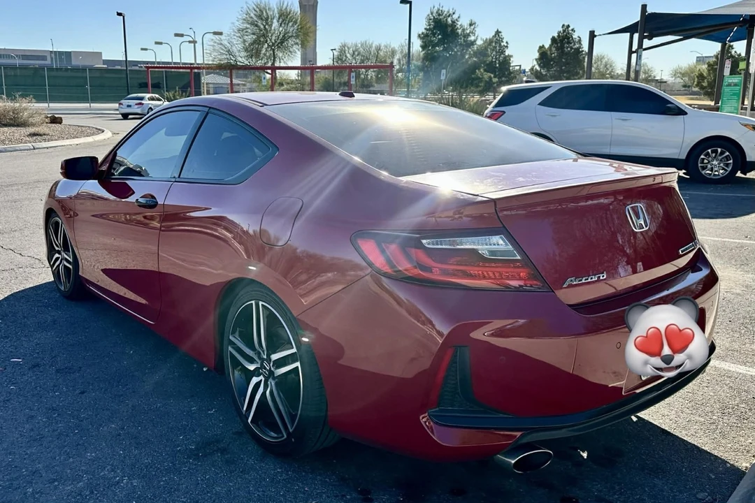 2016 Honda Accord 9th Gen - Image 6 of 16
