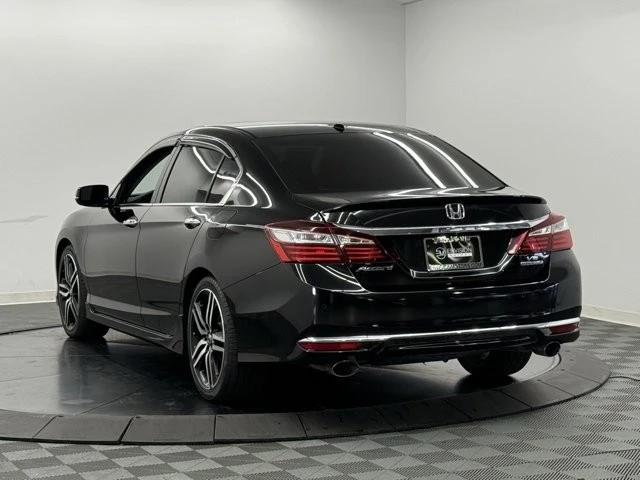 2016 Honda Accord 9th Gen - Image 10 of 12