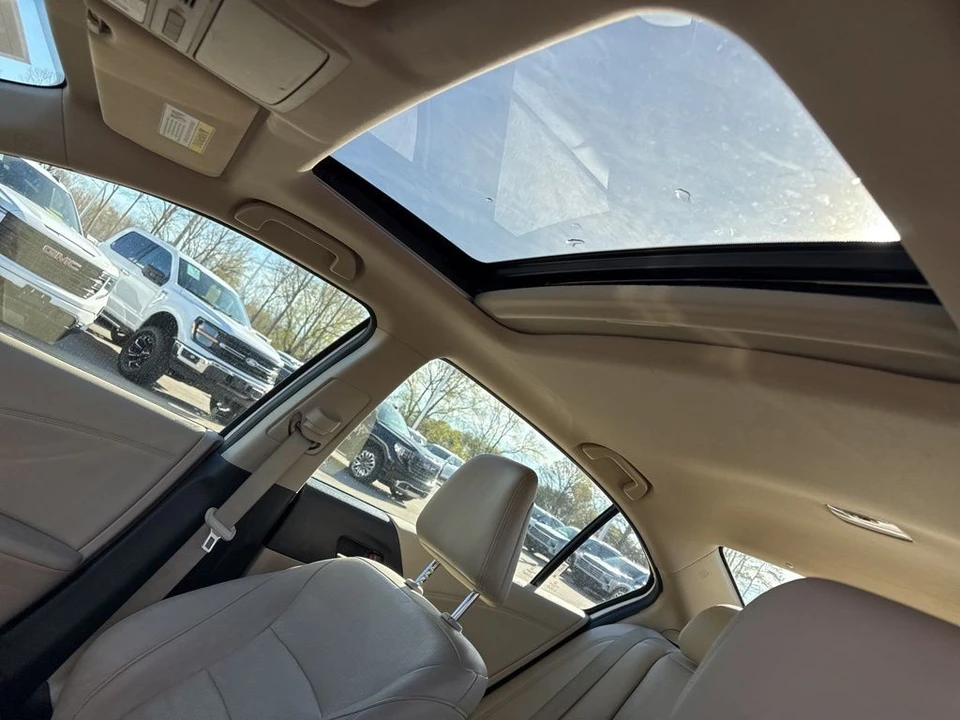 2016 Honda Accord 9th Gen - Image 12 of 21