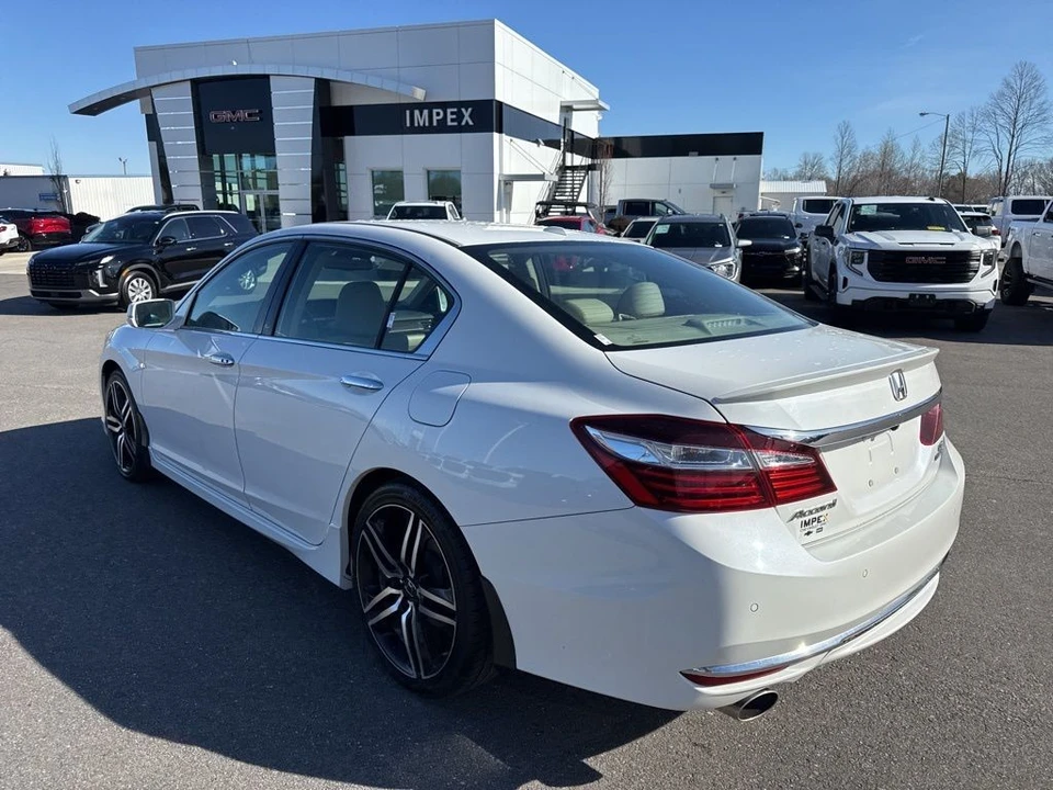 2016 Honda Accord 9th Gen - Image 3 of 21
