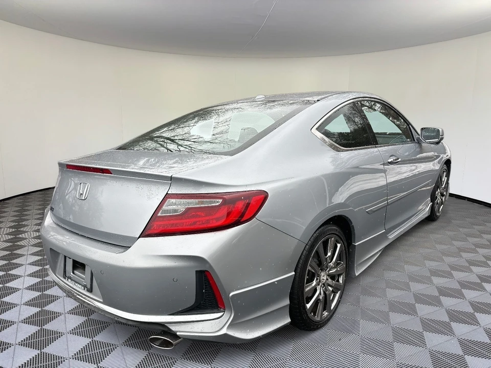 2016 Honda Accord 9th Gen - Image 4 of 21