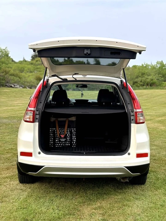 2016 Honda CR-V 4th Gen - Image 3 of 10