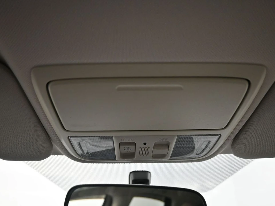 2016 Honda CR-V 4th Gen - Image 17 of 21