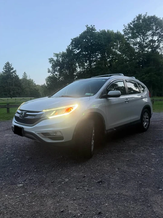 2016 Honda CR-V 4th Gen - Image 2 of 12