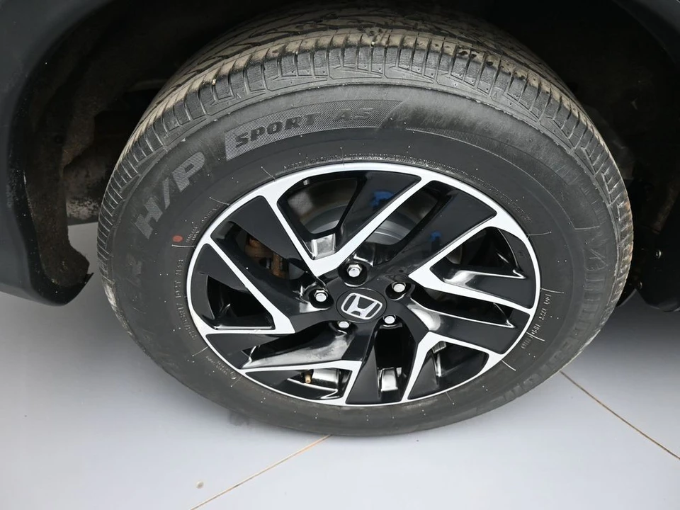 2016 Honda CR-V 4th Gen - Image 12 of 21