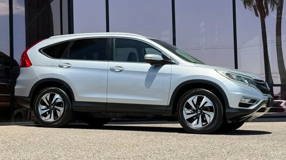2016 Honda CR-V 4th Gen - Image 16 of 20