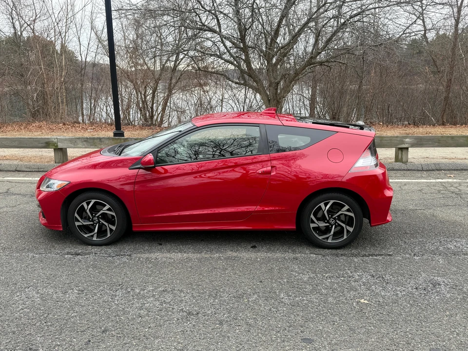 2016 Honda CR-Z - Image 9 of 31