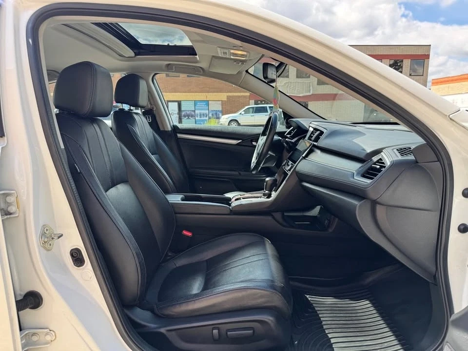 2016 Honda Civic 10th Gen - Image 12 of 18