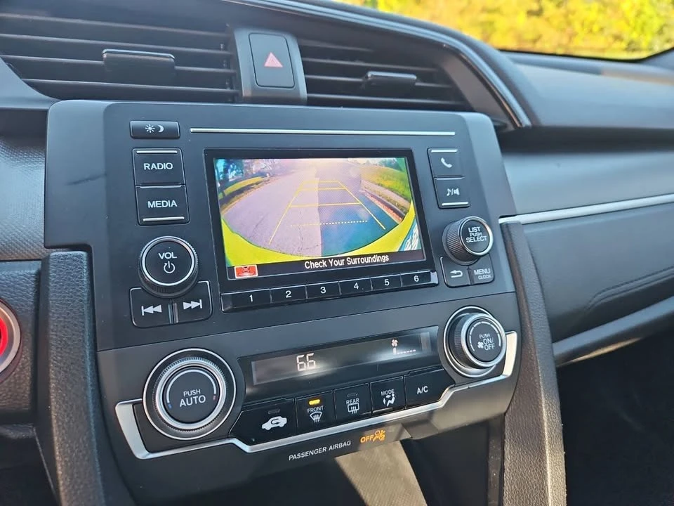 2016 Honda Civic 10th Gen - Image 19 of 20