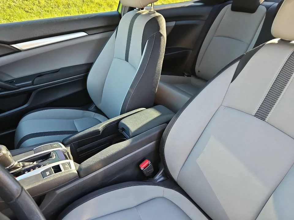2016 Honda Civic 10th Gen - Image 12 of 20