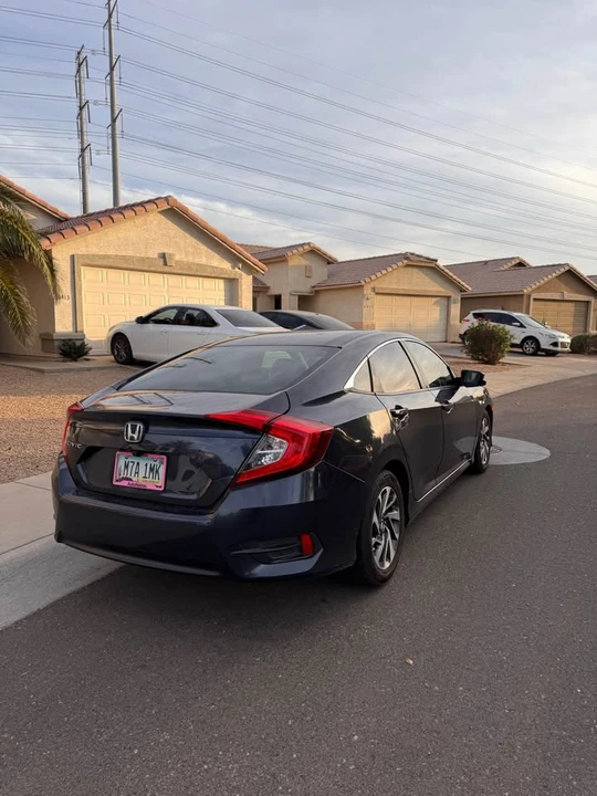 2016 Honda Civic 10th Gen - Image 2 of 7