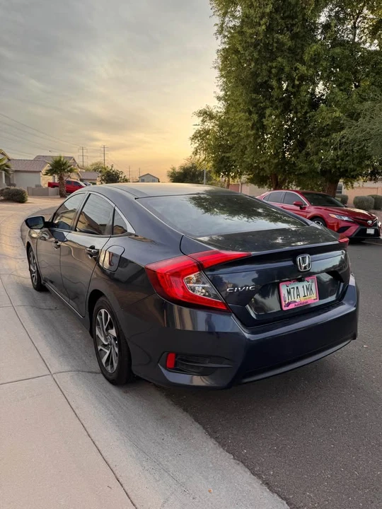 2016 Honda Civic 10th Gen - Image 3 of 7