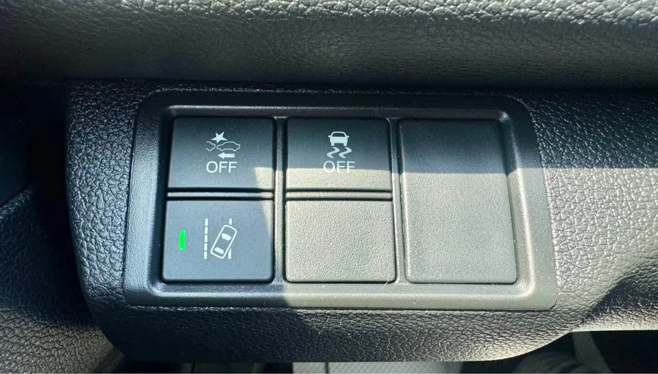 2016 Honda Civic 10th Gen - Image 14 of 15