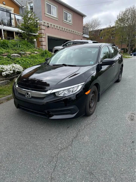 2016 Honda Civic 10th Gen - Image 2 of 12